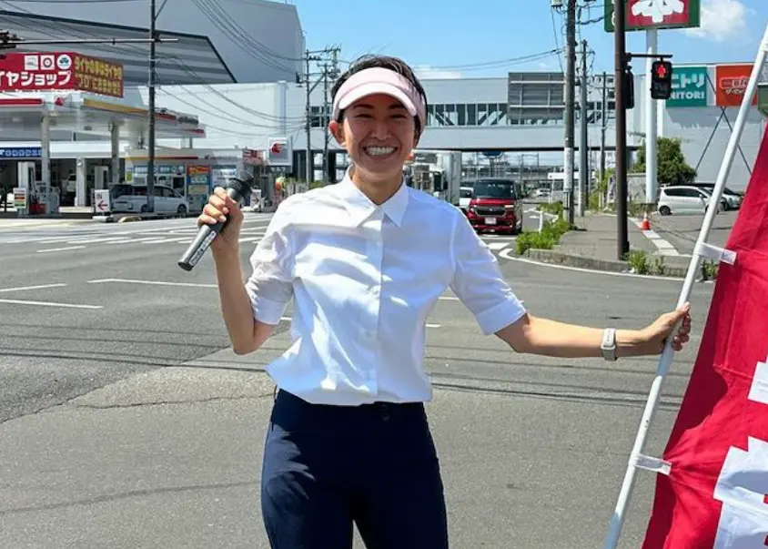 森下千里の街頭演説は1600回以上行った